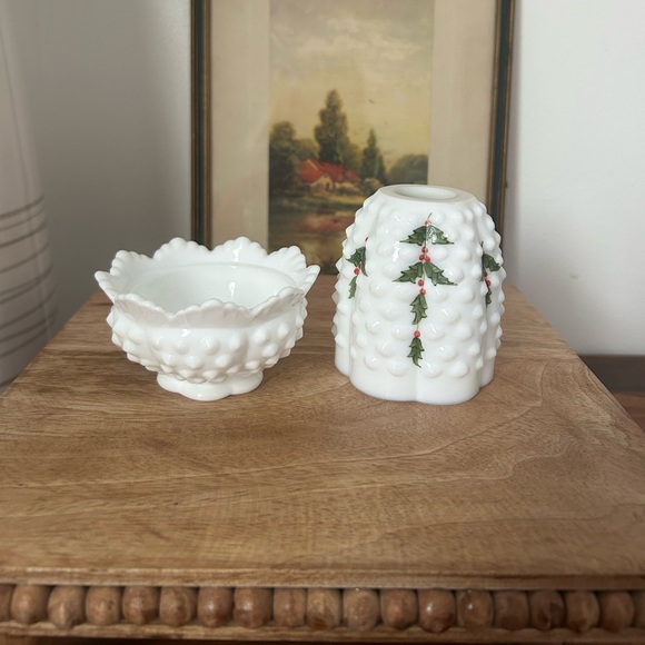 Fenton Hobnail Fairy Lamp Holly Pattern - Picture 3 of 5